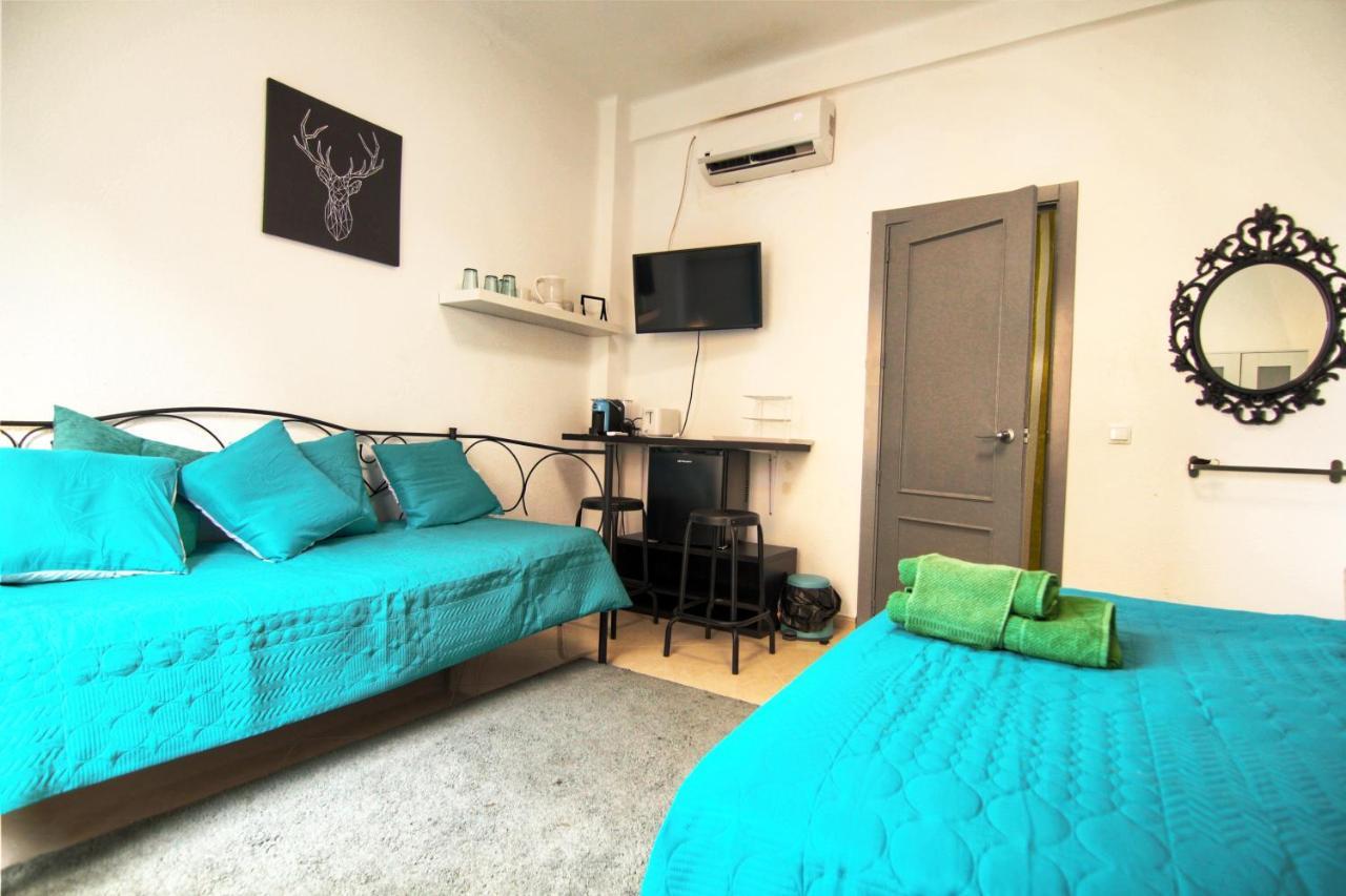 Arriola Rooms Малага Номер фото
