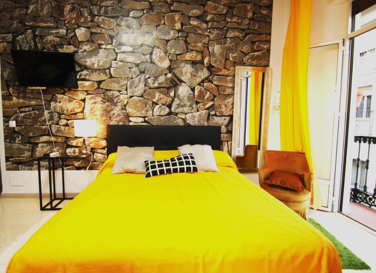 Arriola Rooms Малага Экстерьер фото